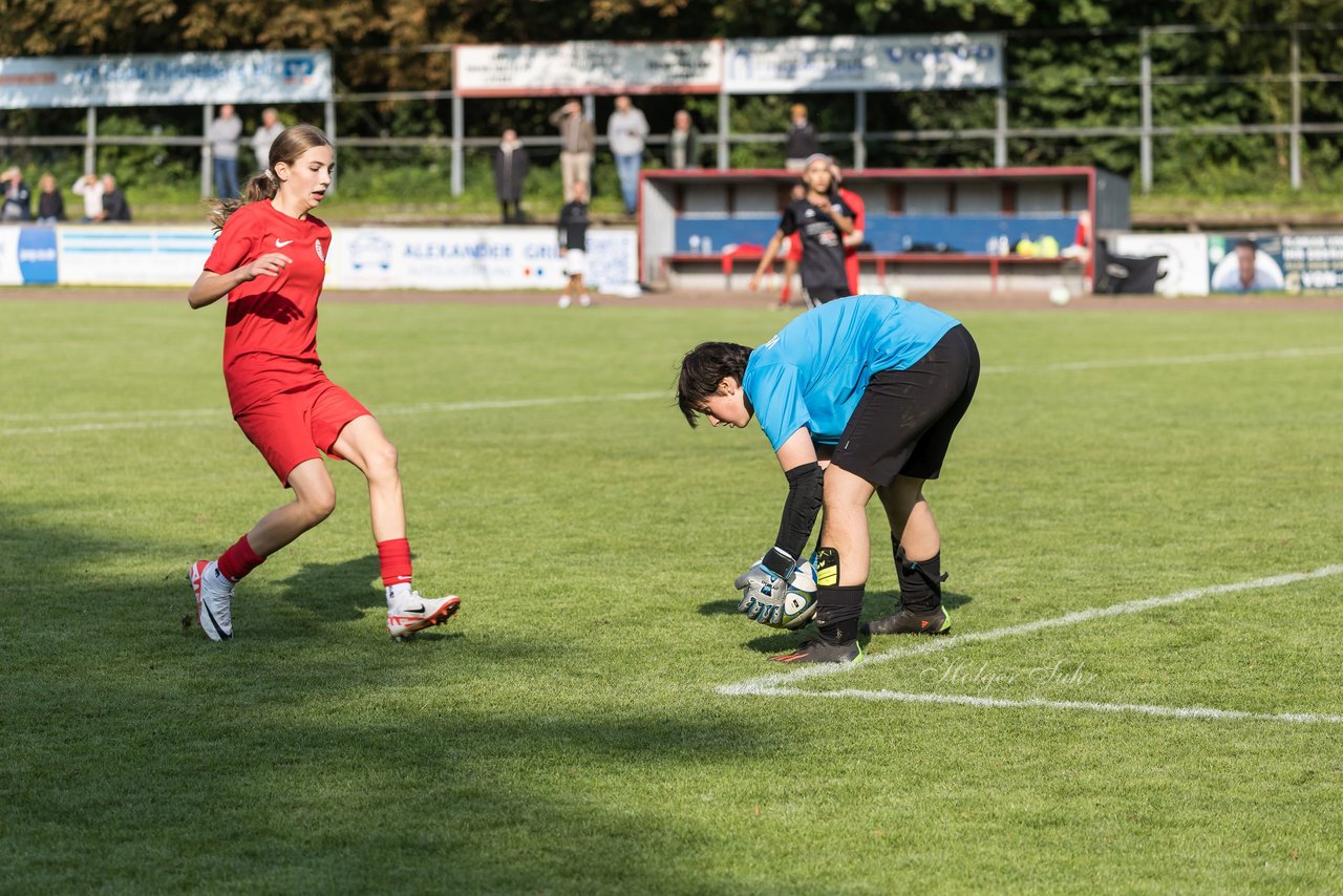 Bild 296 - wCJ VfL Pinneberg - Eimsbuetteler TV : Ergebnis: 0:5